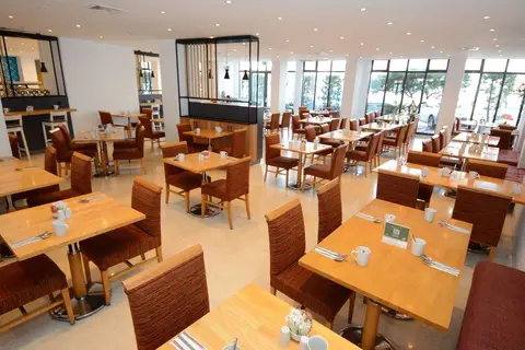 Holiday Inn Istanbul City in İstanbul — foto 20