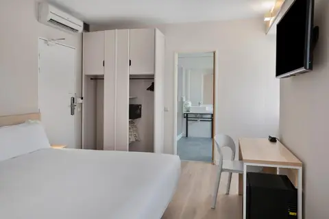 B&B HOTEL Figueira da Foz in Figueira da Foz — foto 17