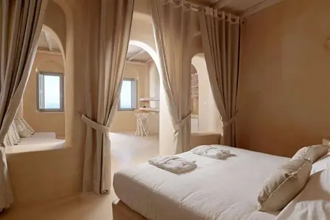 Dome Santorini Resort in Imeroviglio, foto 12