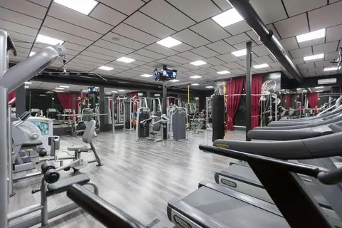 Ramada by Wyndham Sofia City Center in Sofia — foto 7
