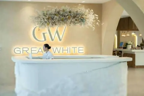 Great White Hotel in Shëngjin — foto 10