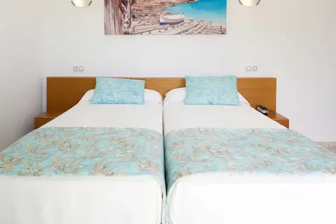 Hotel Tropical Ibiza in Sant Antoni de Portmany — foto 4