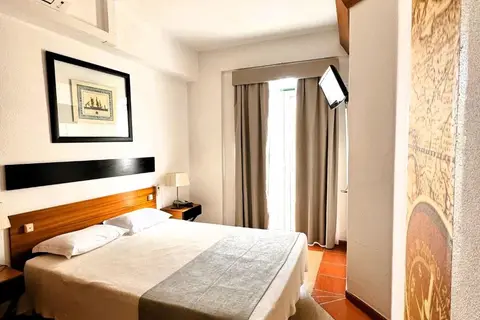 Lagosmar Hotel in Lagos — foto 18