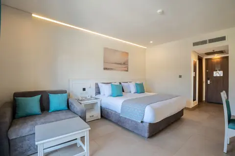 Serano Club in الاحياء — foto 11
