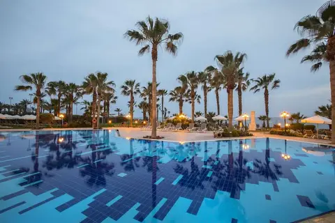 Aquamare Beach Hotel & Spa in Γεροσκήπου — foto 16