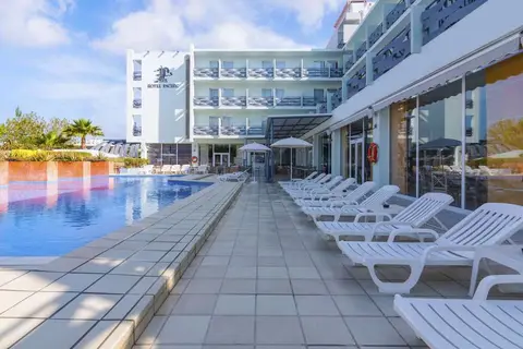 AzuLine Hotel Pacific in Sant Antoni de Portmany