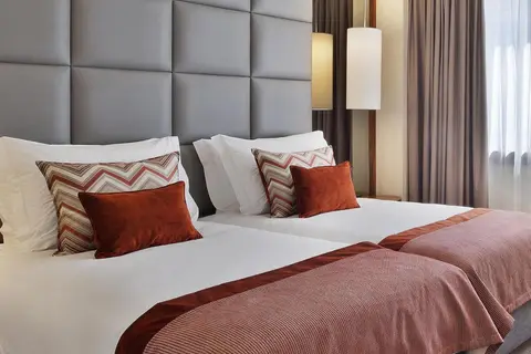 Turim Marquês Hotel in Almada — foto 22