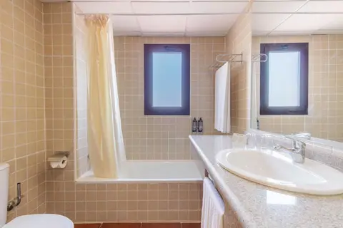 Best Alcázar Hotel & Apartamentos in Almuñécar — foto 17