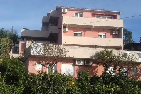 Villa Luketa in Podstrana — foto 5