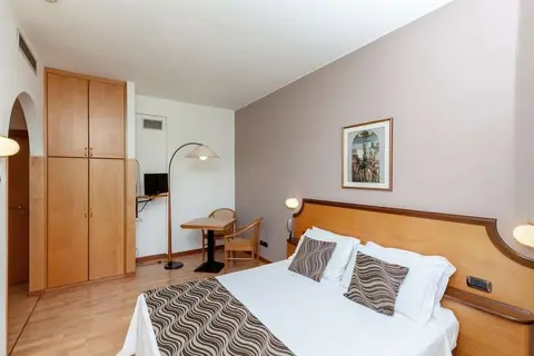 Hotel Tevere in Ponte San Giovanni — foto 17