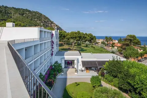 Hotel Eetu Begur in Begur — foto 11