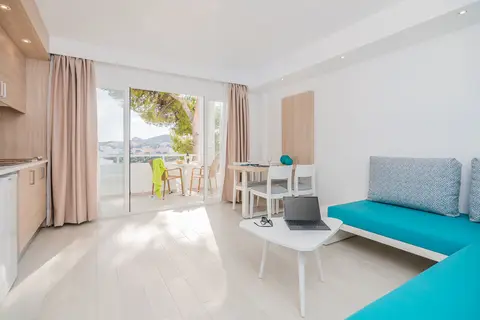 Sun Beach in Santa Ponsa — foto 8