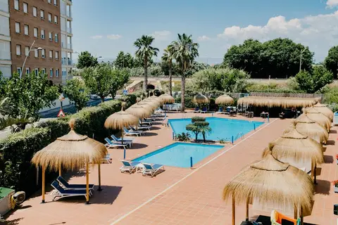 Sol Port Cambrils in Calafell — foto 9