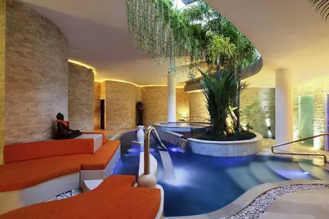 Pullman Bali Legian Beach in Kuta — foto 16