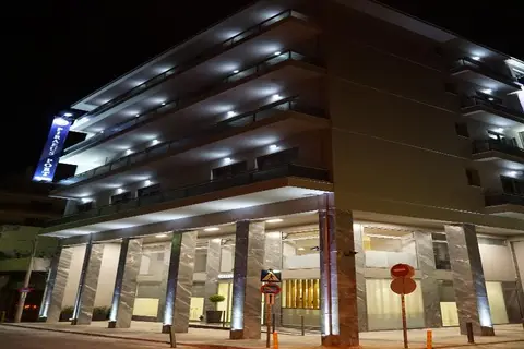 Piraeus Port Hotel in Piraeus — foto 25