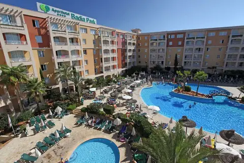 Protur Badia Park Aparthotel in Sant Llorenç des Cardassar, foto 18
