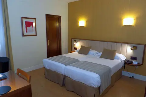 Hotel Los Condes in Madrid — foto 13