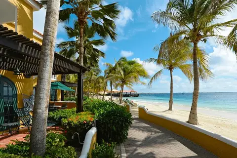 Harbour Village Beach Club in Kralendijk — foto 13