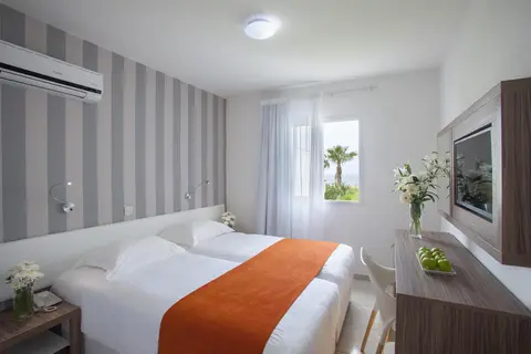 Princessa Vera Hotel Apartments in Paphos — foto 8