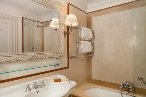 Executive in Florence — foto 16