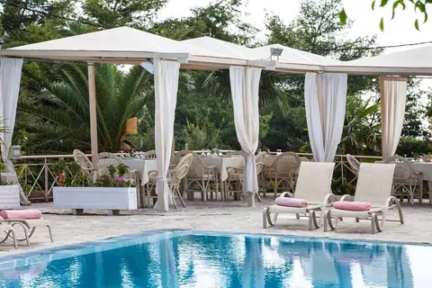 Princess Art Hotel in Μηνιά — foto 9