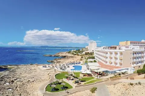 Universal Hotel Cabo Blanco in Colònia de Sant Jordi — foto 17