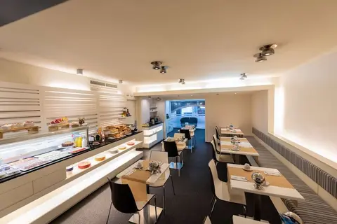 Atenea Rekord Suites in Vilanova i la Geltrú — foto 6