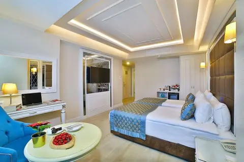 Buke Hotel in Şişli — foto 8