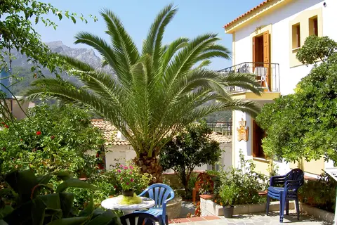 Green Hill Studios & Appartments in Δημοτική Ενότητα Βαθέος — foto 4