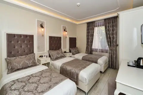Zeynep Sultan in Fatih — foto 14