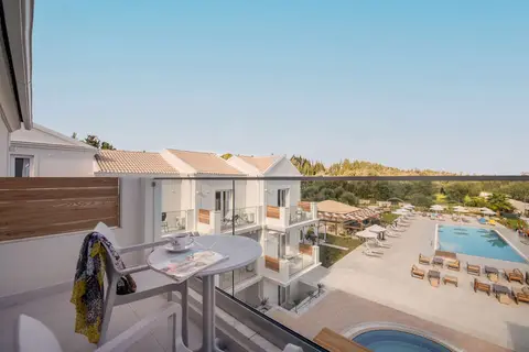 Ekati Mare Boutique Resort in Δημοτική Ενότητα Λευκιμμαίων — foto 6