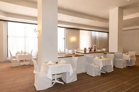 Venus Beach Hotel in Paphos — foto 17