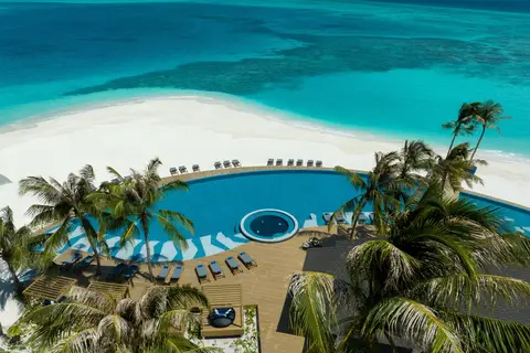 Avani+ Fares Maldives Resort in Fares Island — foto 22