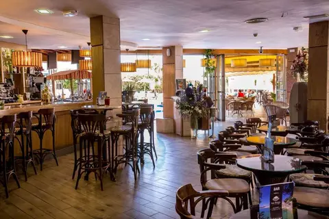 Hotel Alba Seleqtta in Lloret de Mar — foto 11