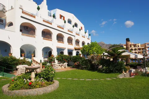 Hotel Arathena Rocks in Giardini-Naxos — foto 13