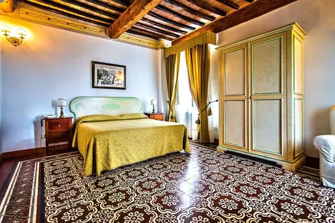 Palazzo di Valli in Sienna — foto 3