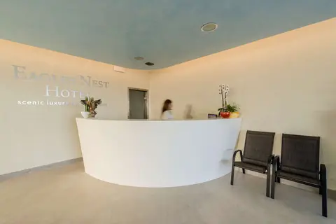 Eagles Nest Hotel in Πεύκοι — foto 16
