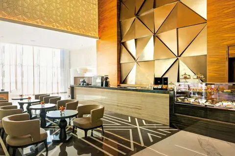 Sheraton Grand Hotel in Dubai — foto 7