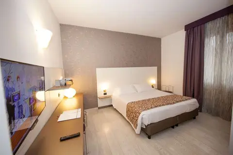 Hotel Re Enzo Bologna in Bologna