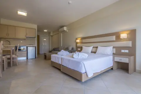 Sea View Resorts & Spa in Καρφάς — foto 11