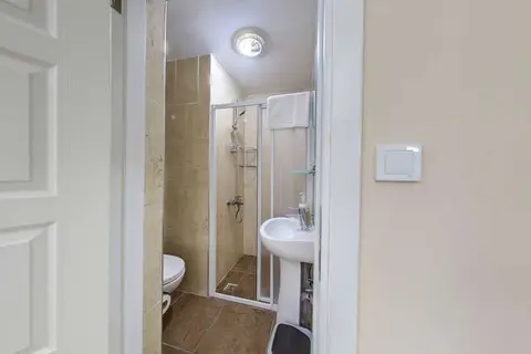 Cihangir Palace Hotel in Beyoğlu — foto 5