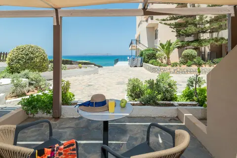 Themis Beach Hotel in Δημοτική Ενότητα Γουβών — foto 12
