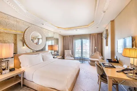 Wyndham Grand Istanbul Kalamis Marina Hotel in İstanbul — foto 3