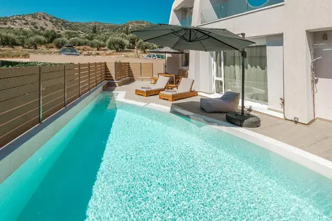 Tortuga Luxury Villas in Sivota
