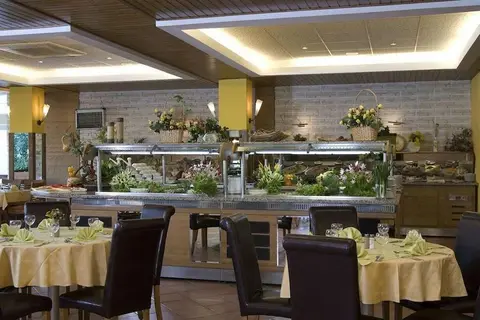 Hotel Malibu in Оброчище — foto 9