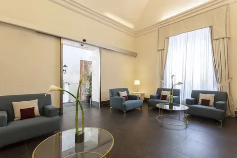 Palazzo Caracciolo Napoli in Napels, foto 23
