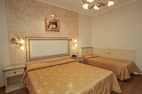 Viktoria Palace in Venetië, foto 29