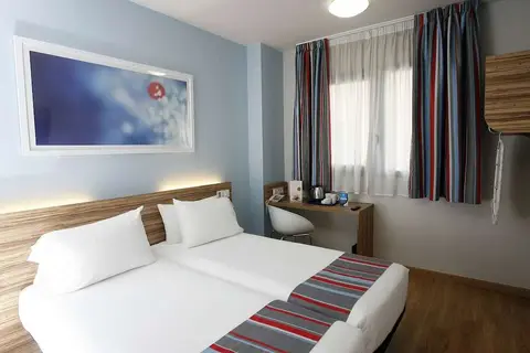 Travelodge Madrid Torrelaguna in Madrid — foto 4