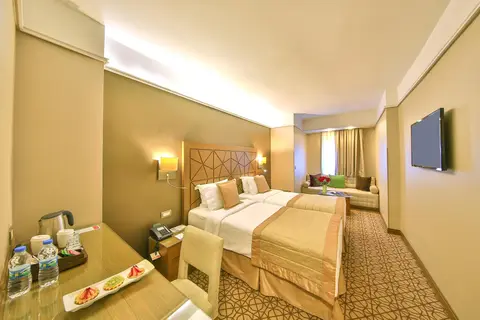 Ramada By Wyndham Istanbul Taksim in Fatih — foto 28