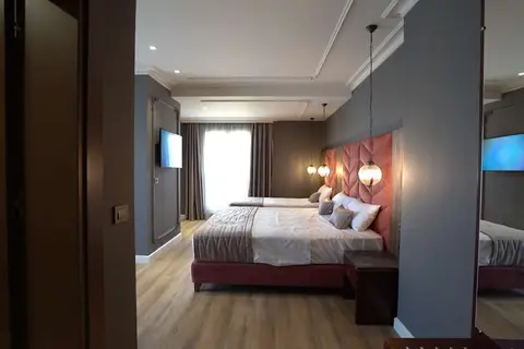 Premium Sunrise Hotel Golem in Golem — foto 4